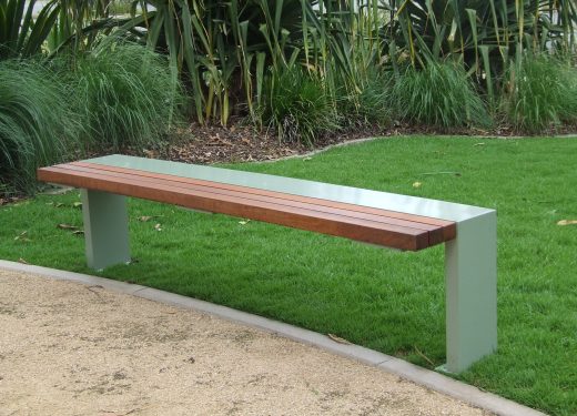 Monarch Timber Bench