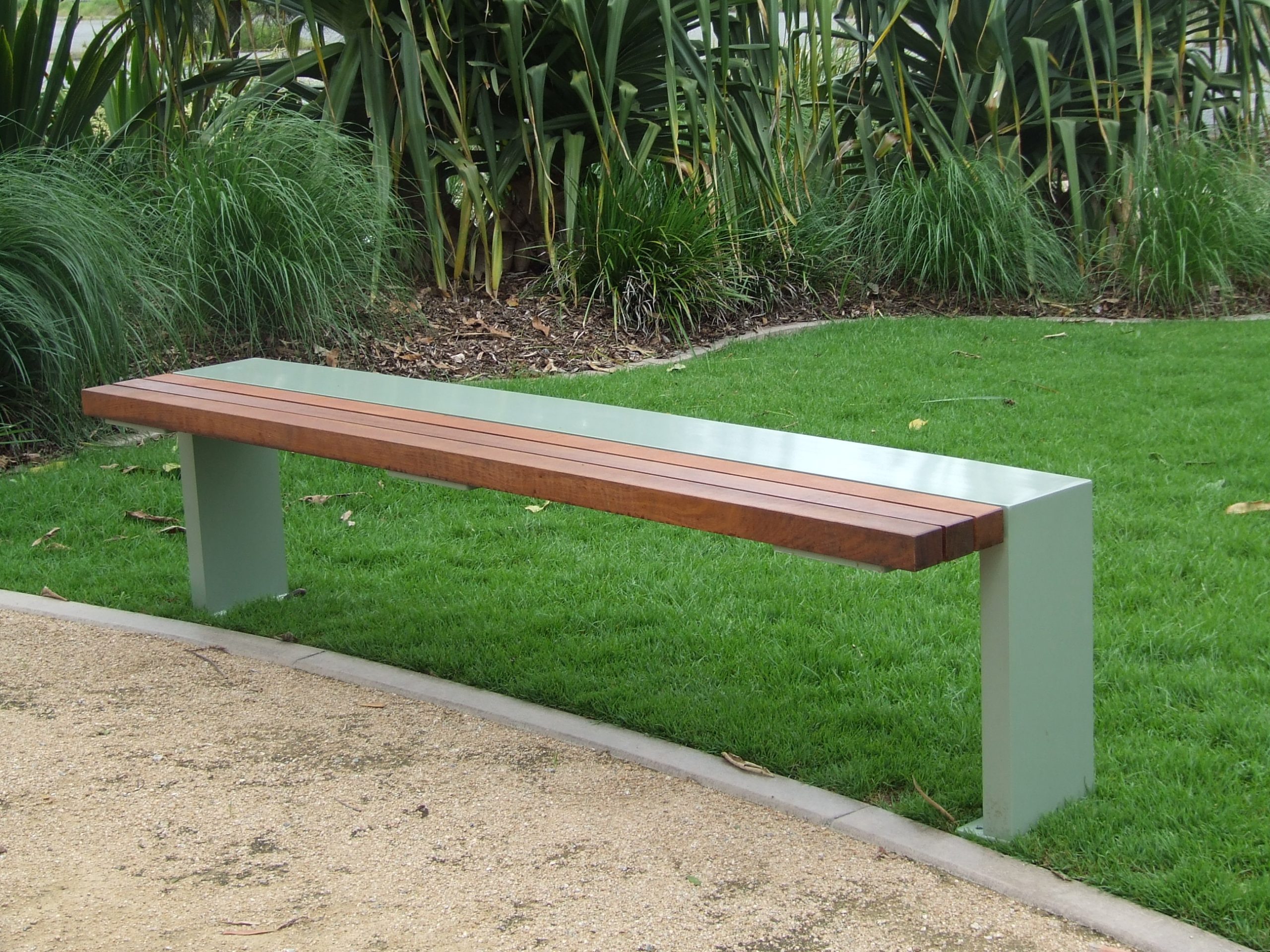 Monarch Timber Bench