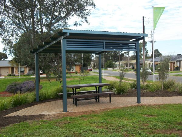 Skillion 4m x 4m Shelter with Louver Screening