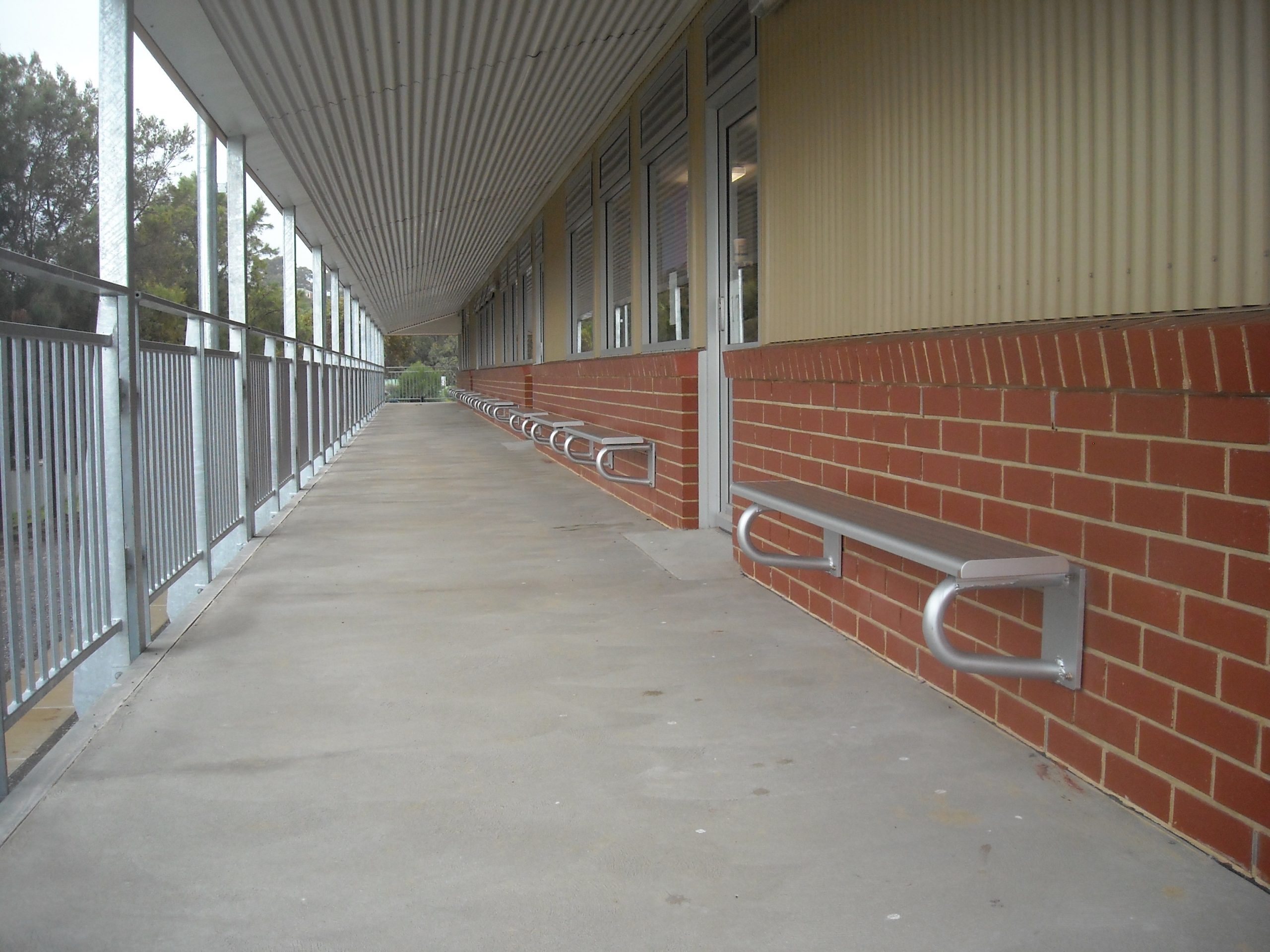 sports bench3 wall mount