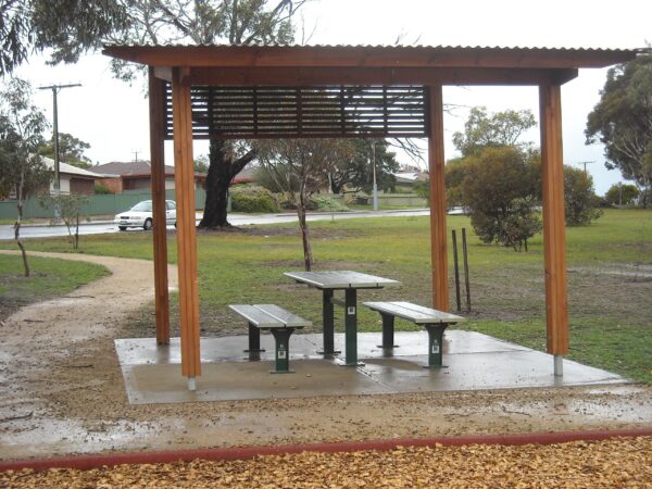 Spectator Bench - Image 3